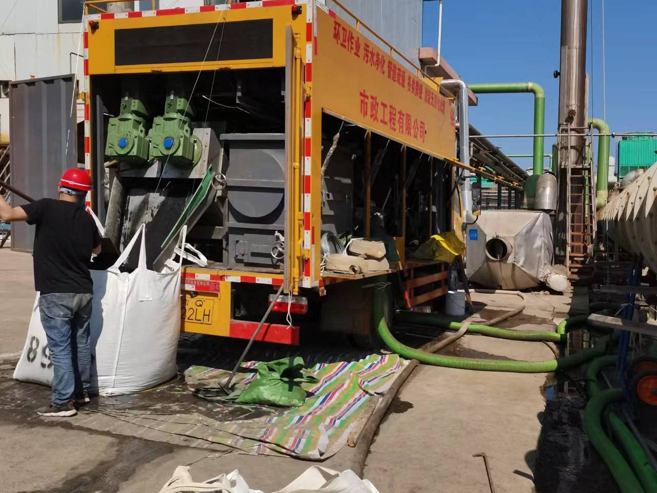 锡林郭勒淤泥压干处理